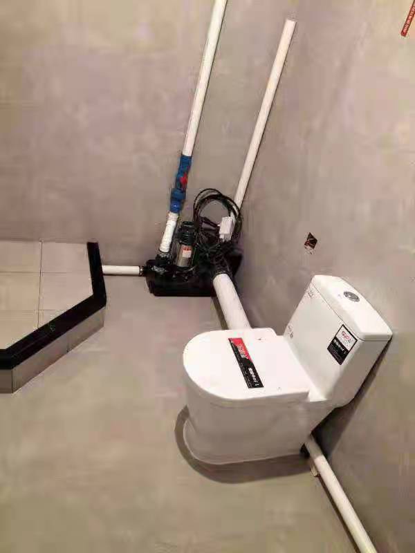 1219593273.jpg 1219593273.jpg